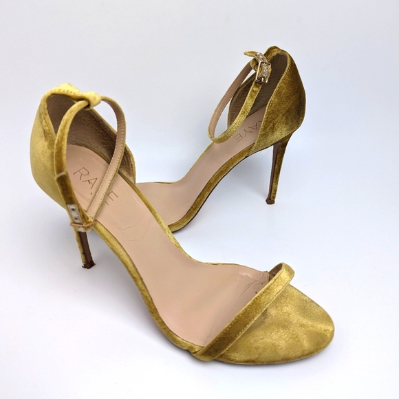 Revolve RAYE Heels Gold Velvet Blake Heels Size 9 - Picture 6 of 16